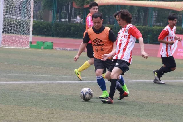 媒体人：山西男篮新援王俊杰将于近两日抵达太原 与球队会合